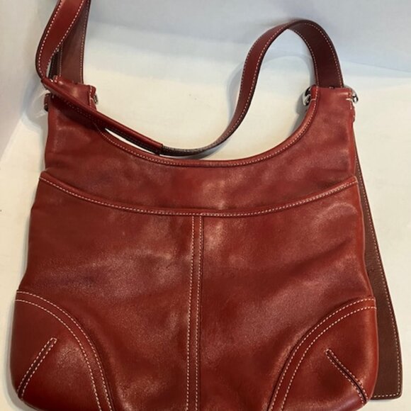 VTG Red Leather Coach Shoulder/Crossbody Bag - Picture 3 of 9